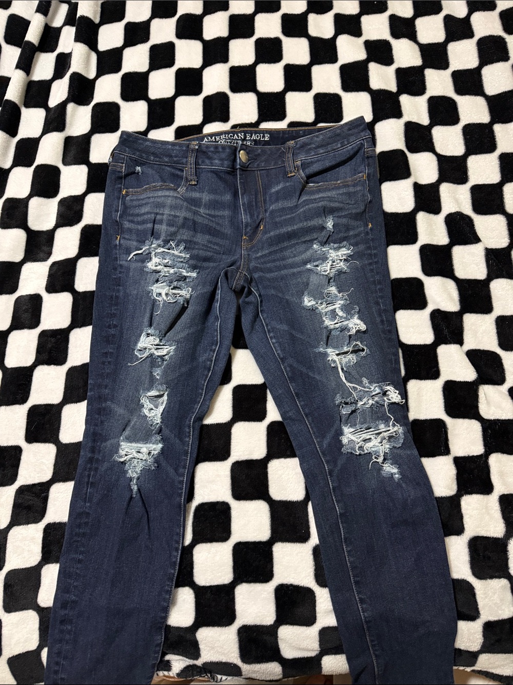 American Eagle Outfitters Dark Blue Distressed Skinny Jeans